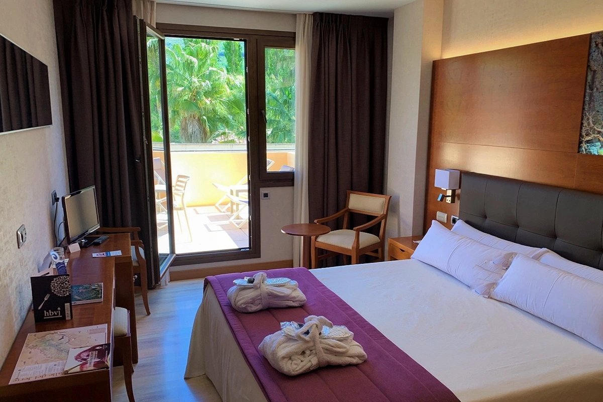 Doble Superior con Terraza - Hotel Balneario Valle del Jerte