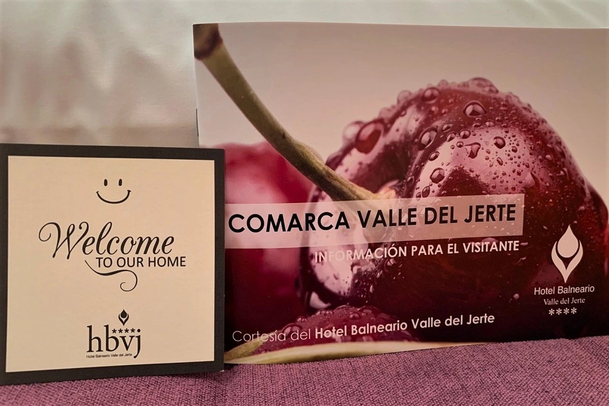 Doble Superior con Terraza - Hotel Balneario Valle del Jerte